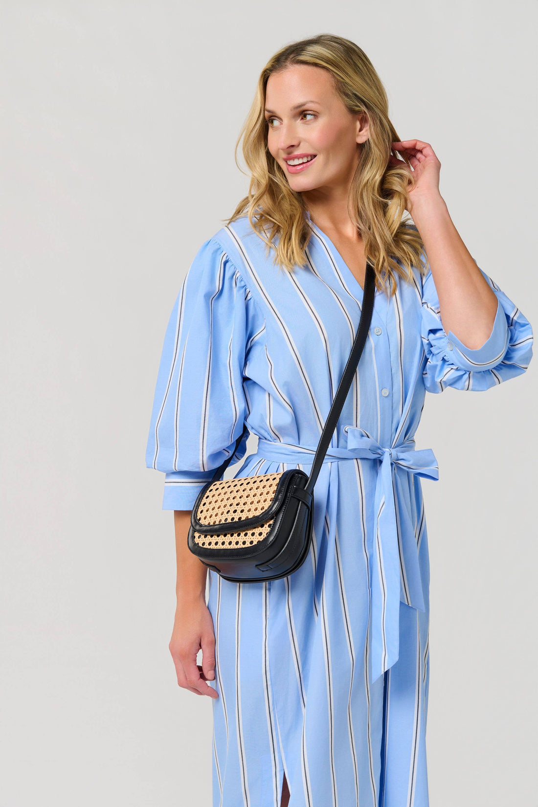 LYRA CROSS-BODY