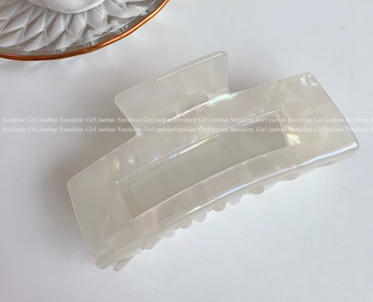 Lychee Jelly Hair Claw (Large)