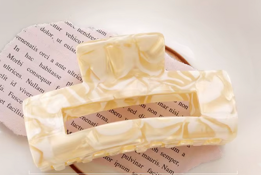 Buttercream Dream- Rectangle Medium Hair Claw