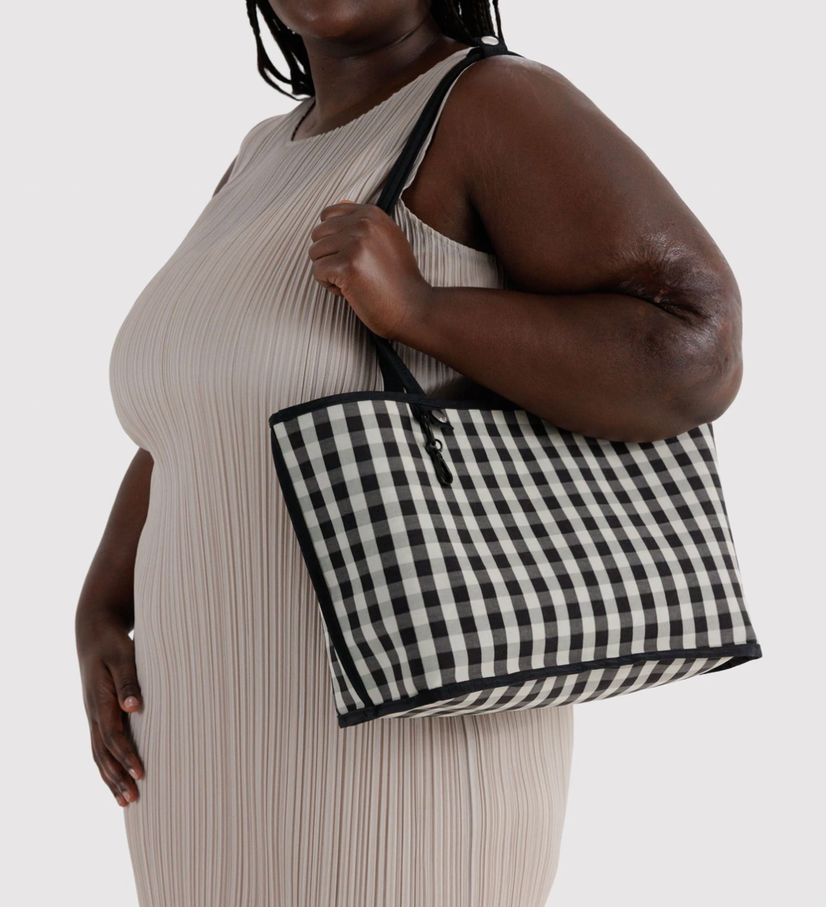 Medium Nylon Reversible Tote Black