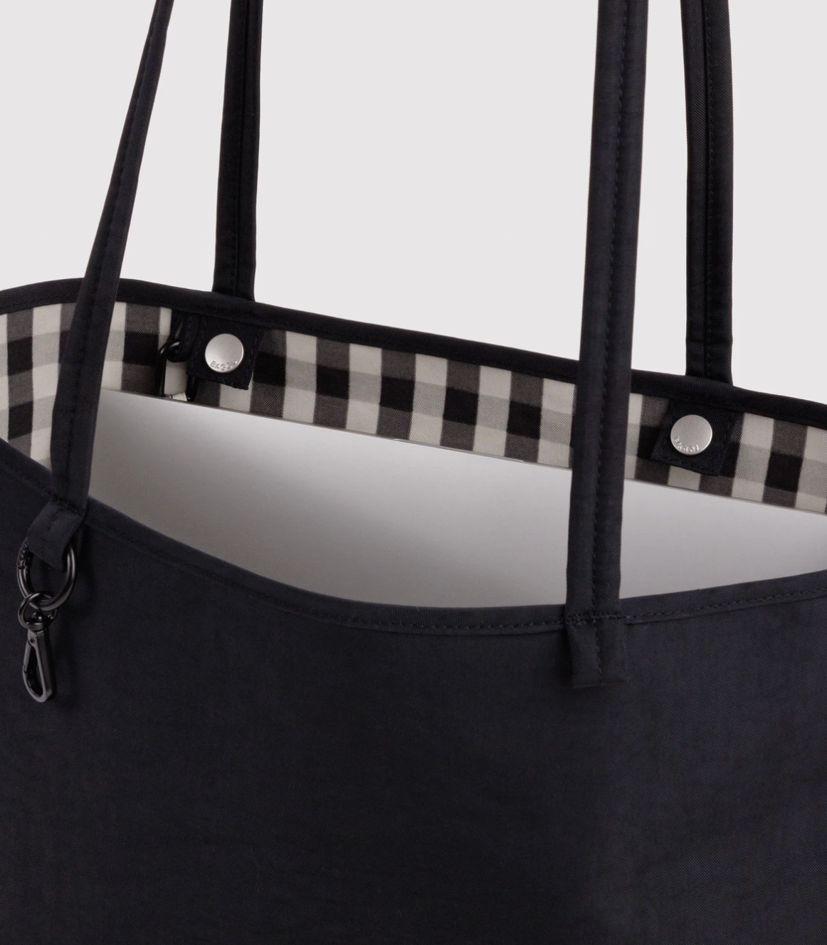 Medium Nylon Reversible Tote Black