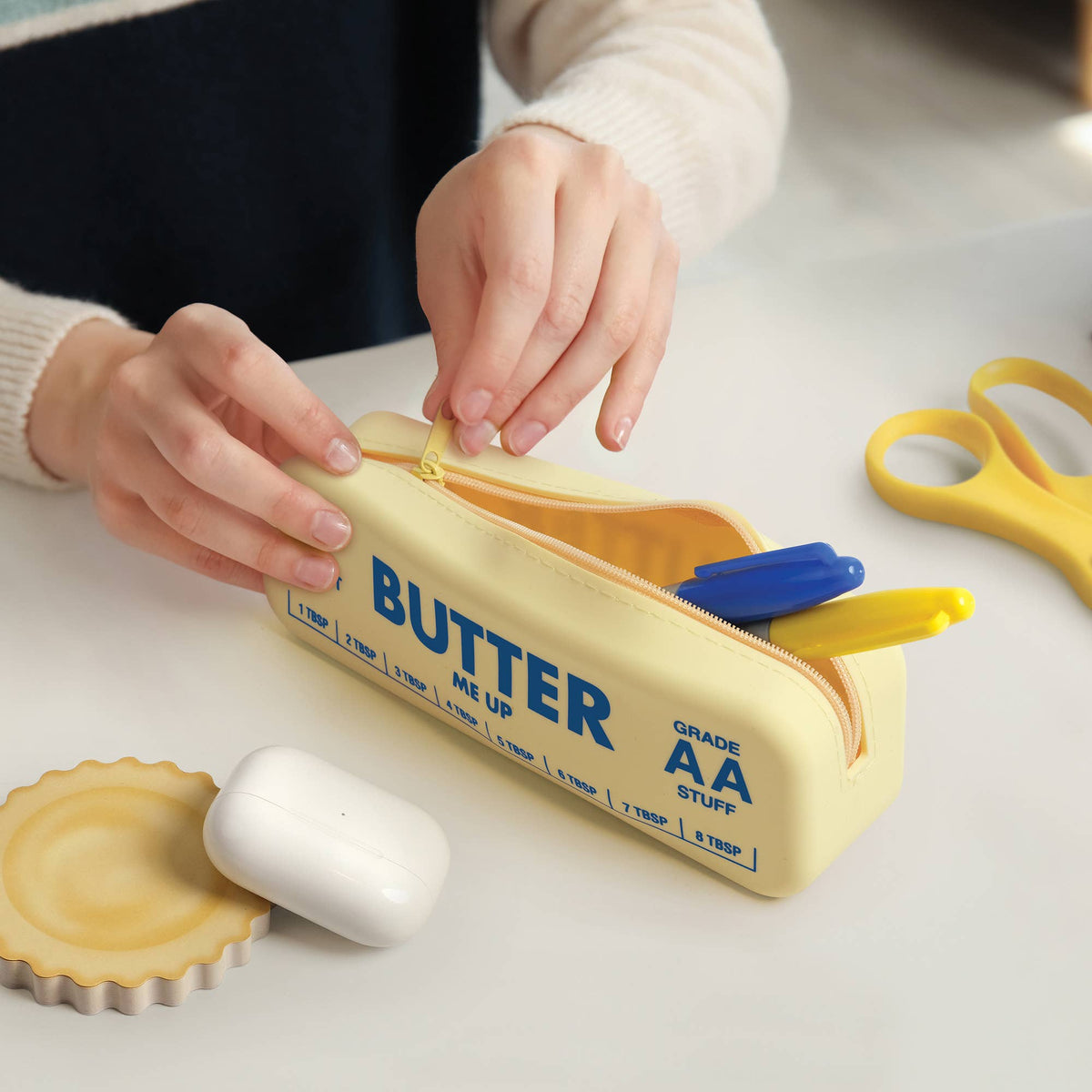 BUTTER ME UP Silicone Pouch